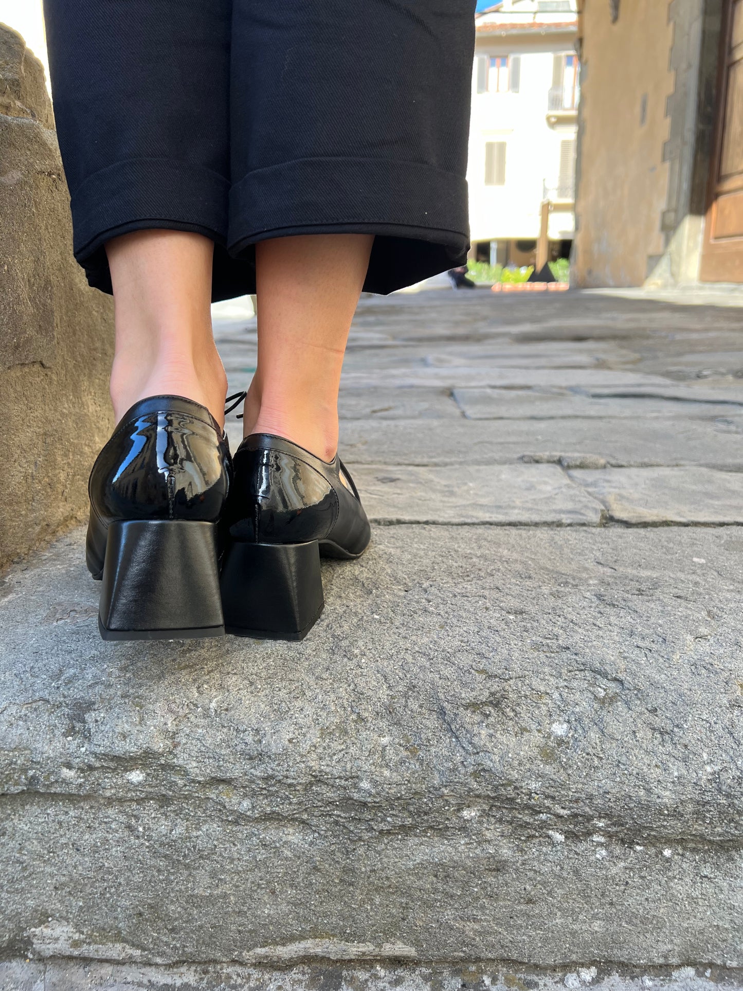 MARY JANE ALLACCIATA THE OTHER WOMAN